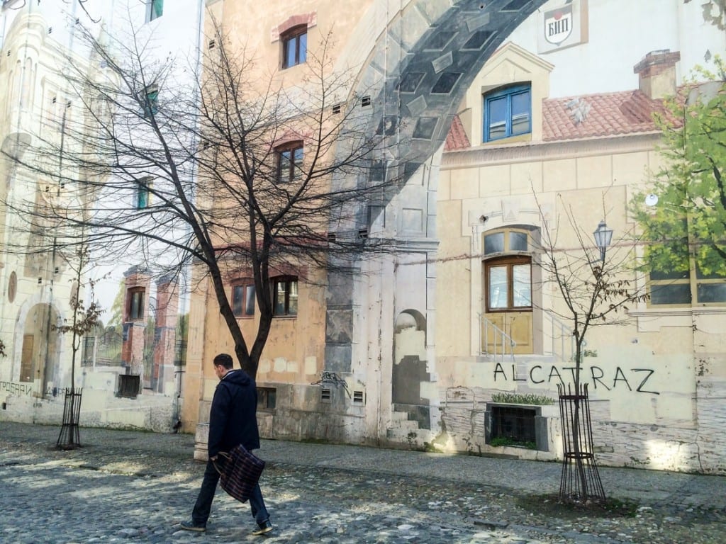 Murale w Belgradzie są wszechobecne. I na całkiem wysokim poziomie.