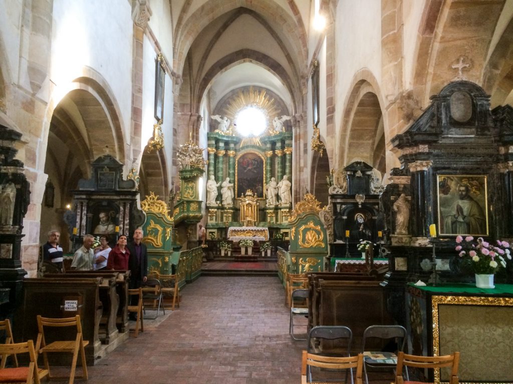 Wnętrze kościoła
