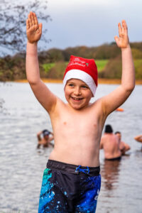 Morsowanie to sport dla całej rodziny a w zimnej wodzie mogą zanurzać się także dzieci.