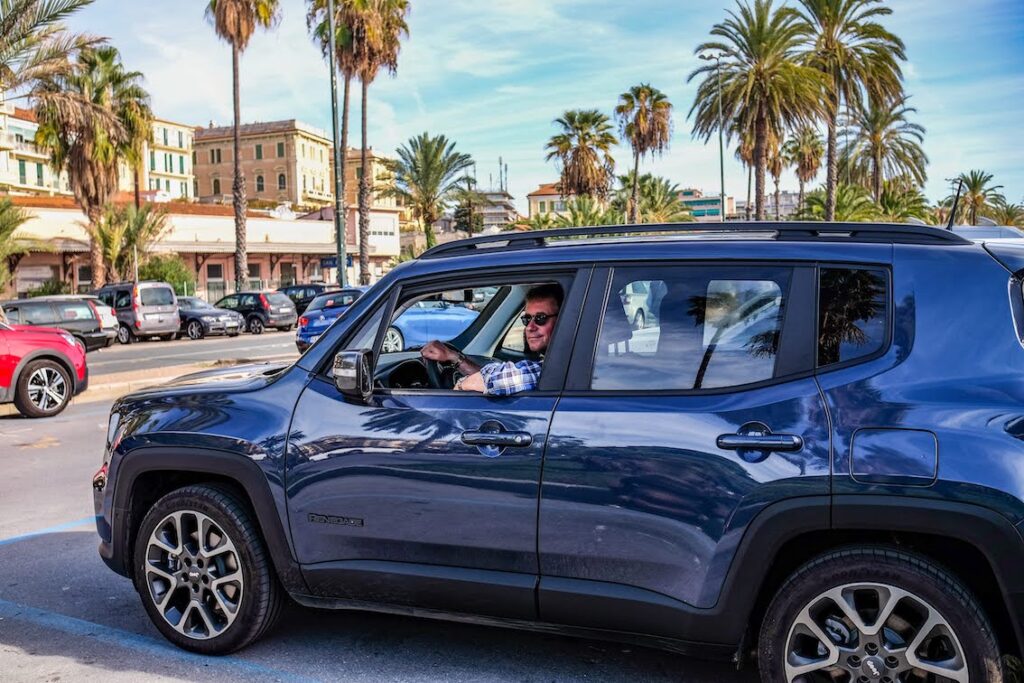 lazurowe wybrzeże jeep